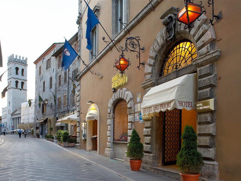 Dei Priori Boutique Hotel Assisi Exterior photo